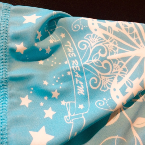 The Realm Black Rash Guard - Picture 4 of 8